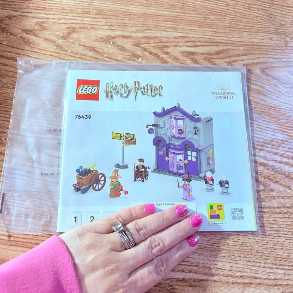 Lego Harry Potter Madam Malkin's Set 76439 Building Instruction Manuals Booklets